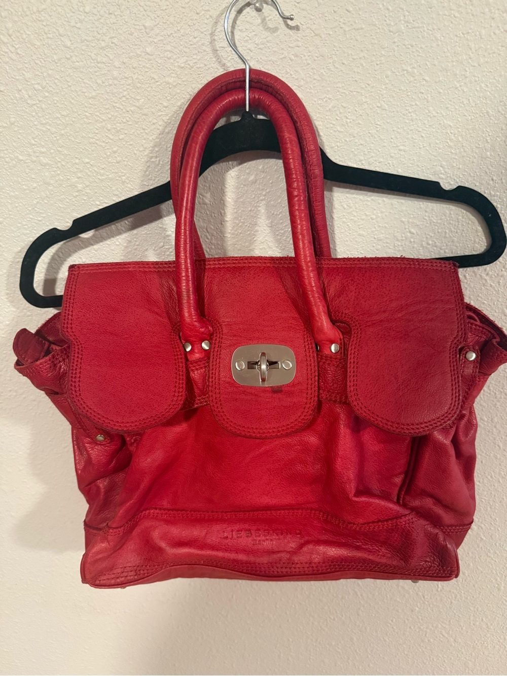 LIEBESKIND BERLIN CHERRY RED DISTRESSED LEATHER SATCHEL LARGE